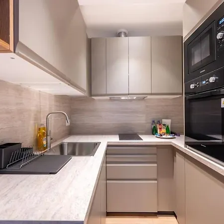 6 Pers #2 #2 Sdb #pere Lachaise #paris 20 Apartament