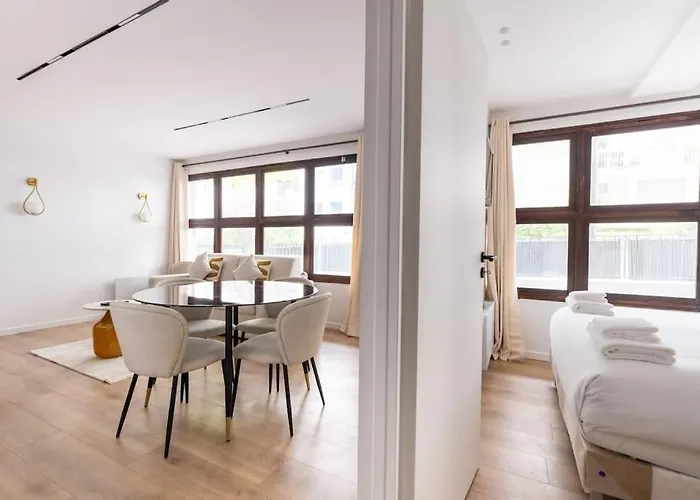 Appartement 6 Pers #2 #2 Sdb #père Lachaise #paris 20 *