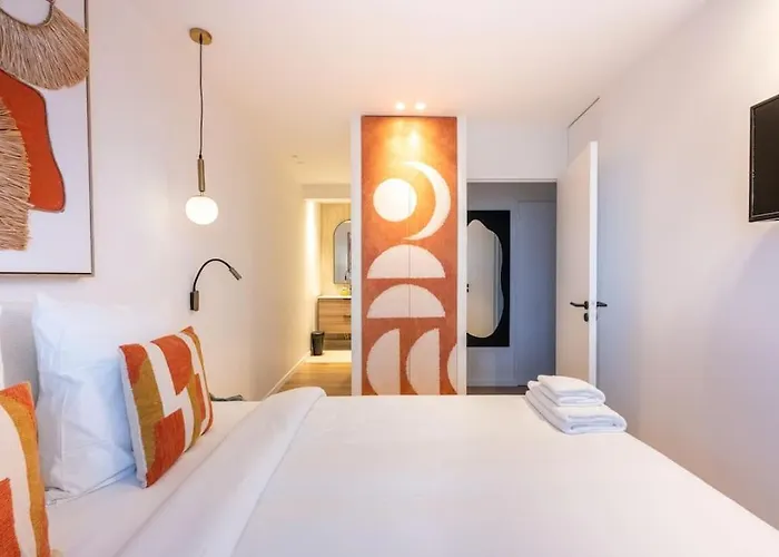 Appartement 6 Pers #2 #2 Sdb #père Lachaise #paris 20 Paris